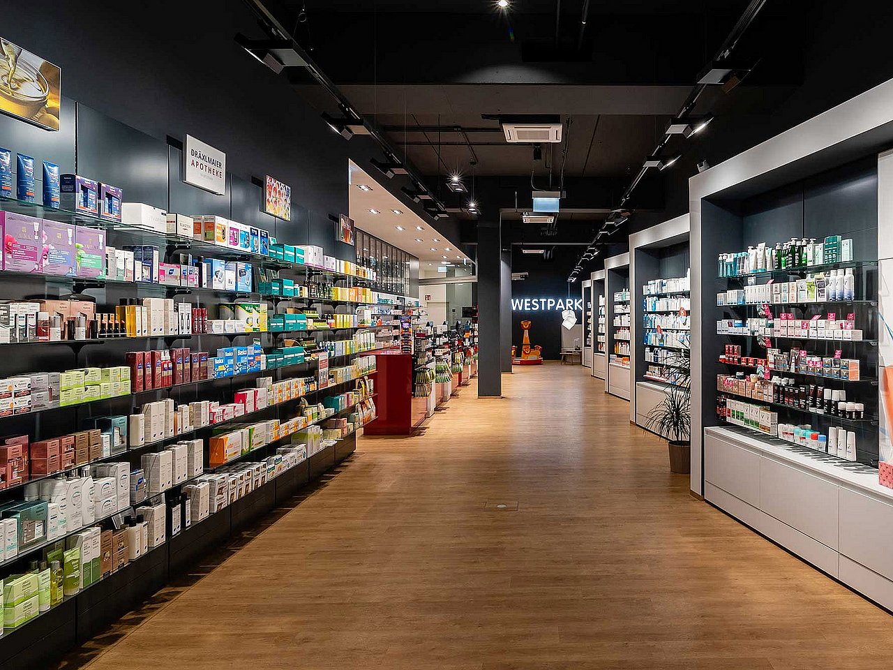 Apotheke im Westpark, Straubing ©Planquelle GmbH & Co. Kg